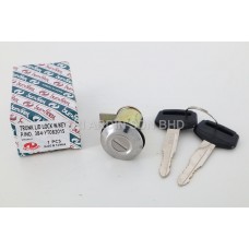 Toyota Corolla KE30 KE32 '76-'79 Trunk Lid Lock ( Bonnet Lock ) With Keys | OE Part Number : 69055-19015